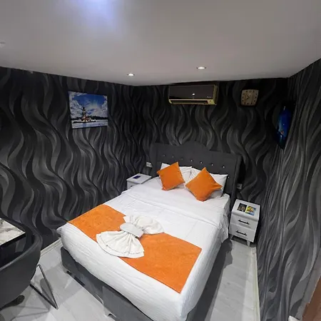 Taksim Nova House 4*