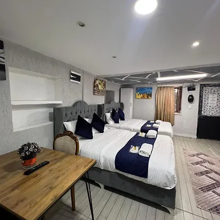 Taksim Nova House 4*