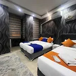 Taksim Nova House 4*